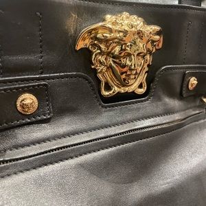 Versce leather bag 100% AUTHENTIC